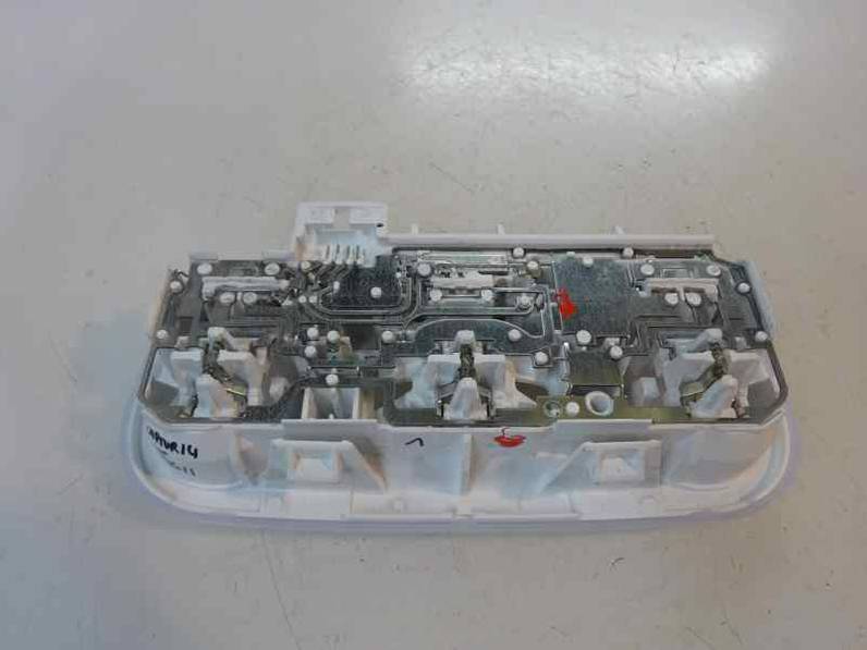 LUZ INTERIOR RENAULT CAPTUR 2014 1.5 DCI D FAP ENERGY (90 CV)