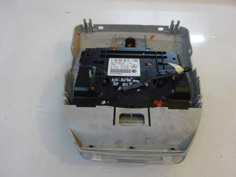 LUZ INTERIOR MERCEDES CLASE A 2004 2.0 CDI (109 CV)