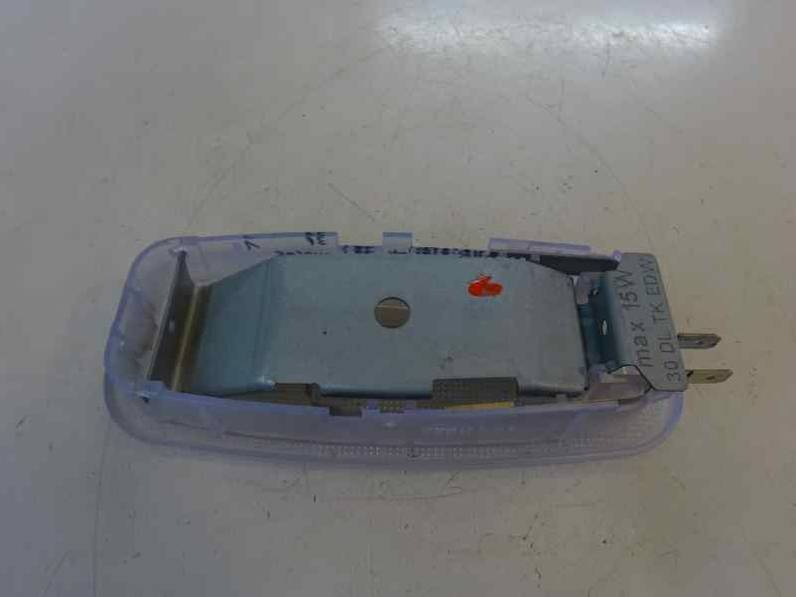 LUZ INTERIOR MERCEDES CLASE A 2004 2.0 CDI (109 CV)