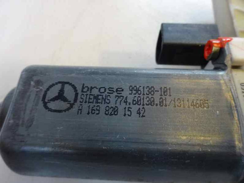 MOTOR ELEVALUNAS DELANTERO IZQUIERDO MERCEDES CLASE A 2004 2.0 CDI (109 CV)