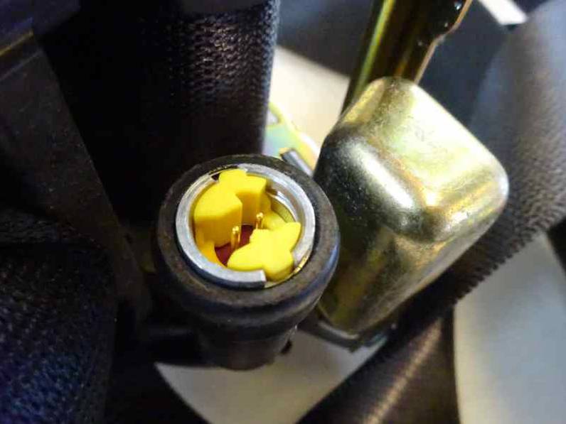 CINTURON SEGURIDAD TRASERO DERECHO MERCEDES CLASE A 2004 2.0 CDI (109 CV)