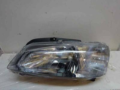 FARO IZQUIERDO PEUGEOT 106