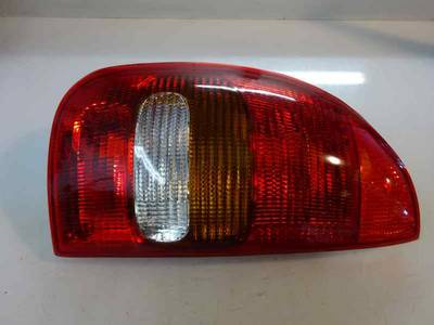 PILOTO TRASERO IZQUIERDO OPEL CORSA B