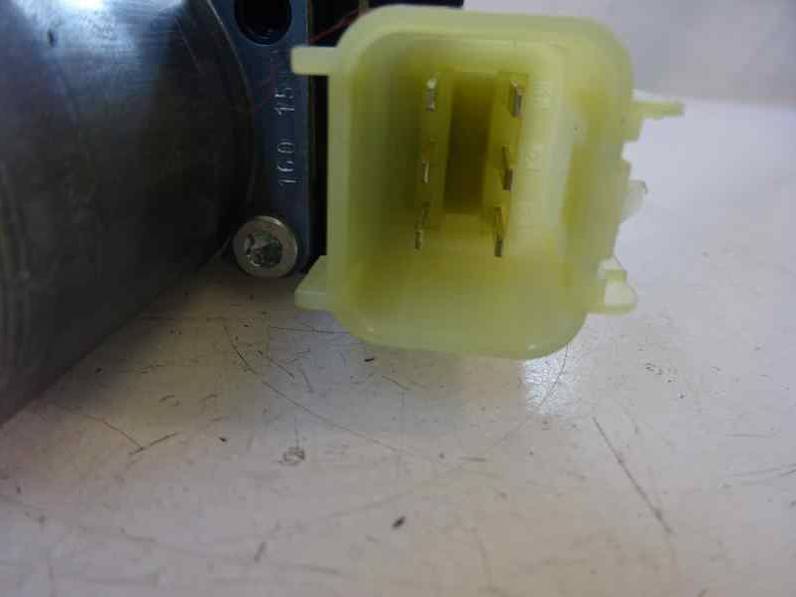 MOTOR ELEVALUNAS TRASERO DERECHO FORD FIESTA 2016 1.5 TDCI (95 CV)