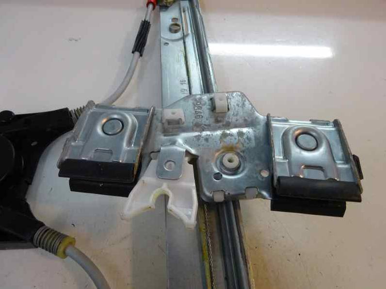 ELEVALUNAS DELANTERO DERECHO FORD FIESTA 2016 1.5 TDCI (95 CV)