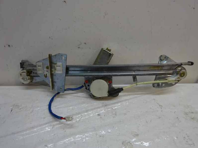 ELEVALUNAS DELANTERO DERECHO MAZDA 626 BERLINA 2002 2.0 TURBODIESEL (110 CV)