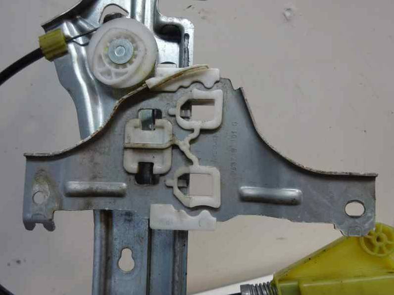 ELEVALUNAS TRASERO IZQUIERDO RENAULT MEGANE III BERLINA 5 P 2009 1.5 DCI D (86 CV)