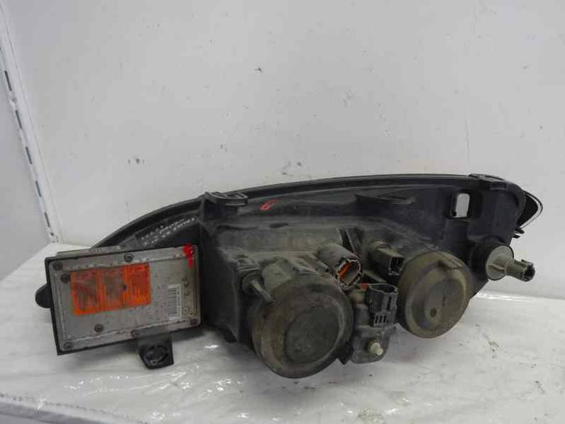 FARO DERECHO NISSAN PRIMERA BERLINA 2001 2.0 TURBODIESEL (90 CV)