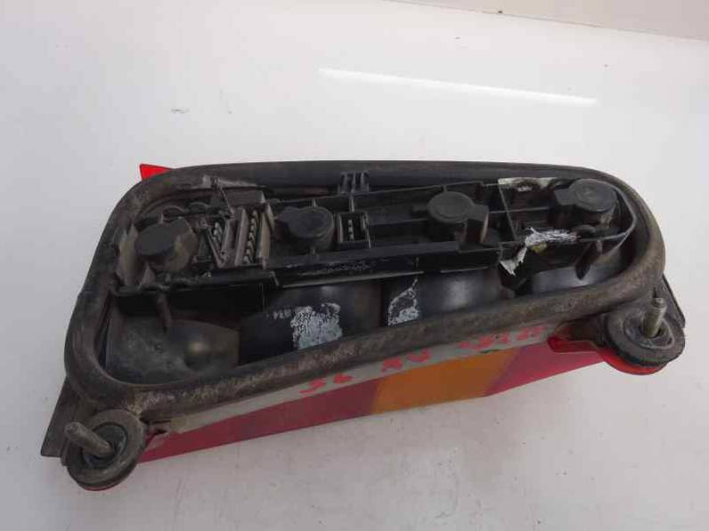PILOTO TRASERO DERECHO CITROEN AX 1995 1.0 (50 CV)