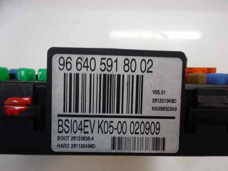 CAJA RELES FUSIBLES CITROEN C4 BERLINA 2009 1.6 16V HDI (90 CV)