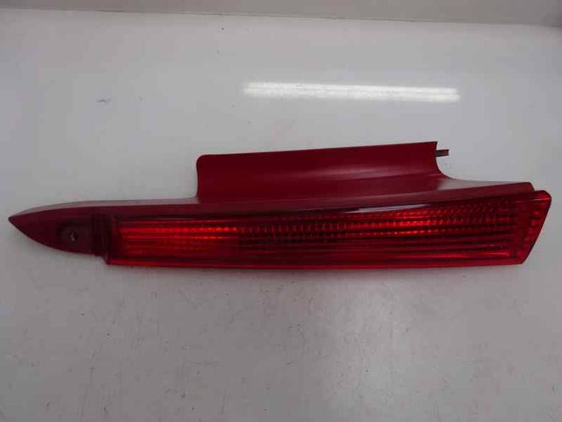 PILOTO TRASERO IZQUIERDO CITROEN C4 BERLINA 2009 1.6 16V HDI (90 CV)