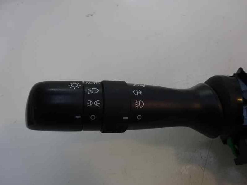 MANDO LUCES LEXUS CT 2012 1.8 16V (99 CV)