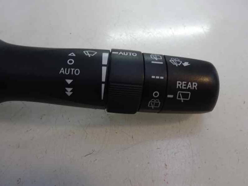 MANDO LIMPIA LEXUS CT 2012 1.8 16V (99 CV)