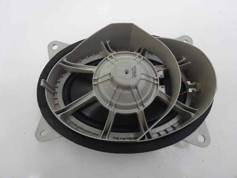 SISTEMA AUDIO RADIO CD LEXUS CT 2012 1.8 16V (99 CV)