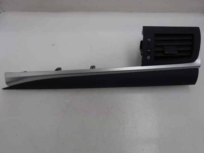 REJILLA AIREADORA LEXUS CT 2012 1.8 16V (99 CV)