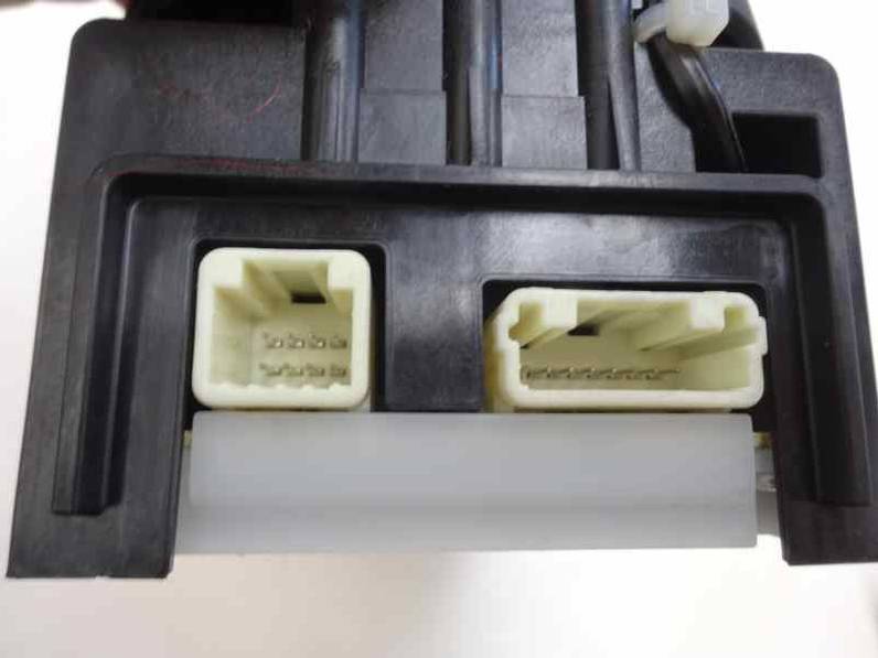 MANDO MULTIFUNCION LEXUS CT 2012 1.8 16V (99 CV)