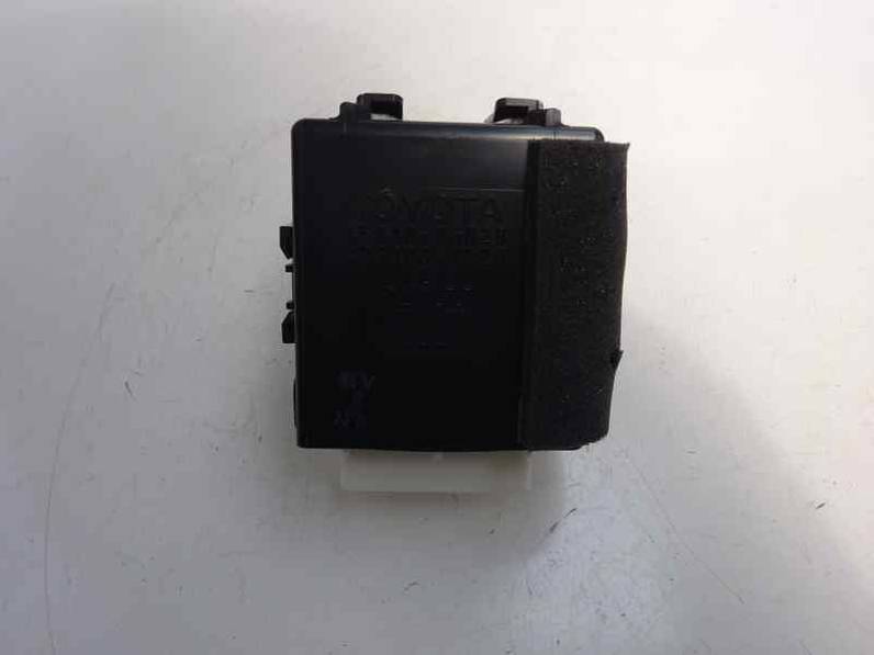 RELE LEXUS CT 2012 1.8 16V (99 CV)