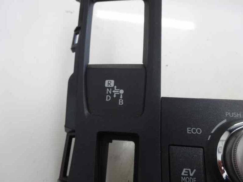 MANDO MULTIFUNCION LEXUS CT 2012 1.8 16V (99 CV)