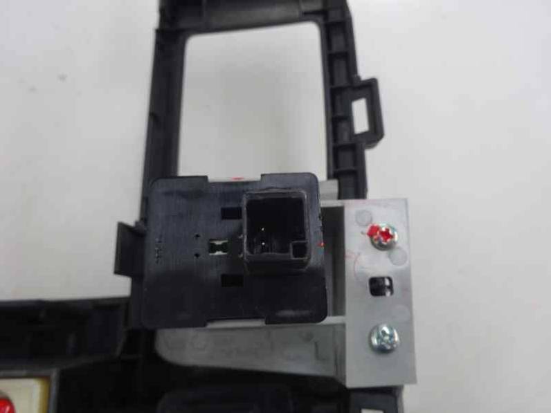 MANDO MULTIFUNCION LEXUS CT 2012 1.8 16V (99 CV)