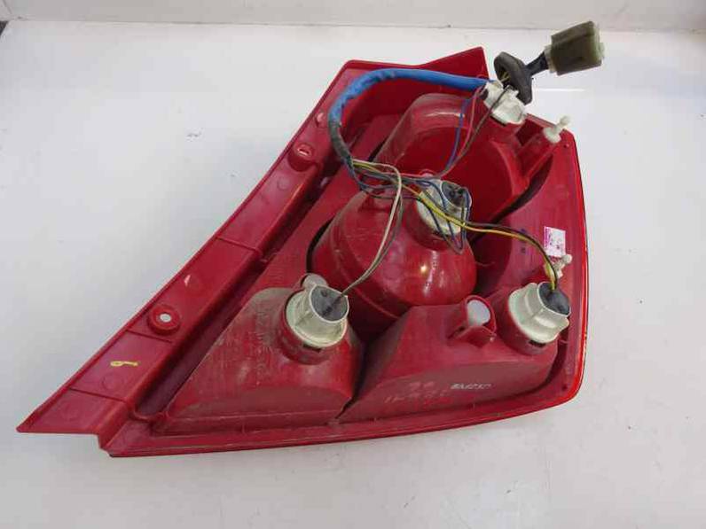 PILOTO TRASERO IZQUIERDO CHEVROLET KALOS 2006