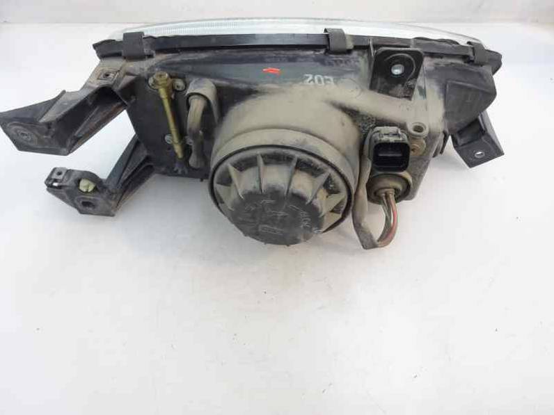 FARO IZQUIERDO HYUNDAI LANTRA 1994 1.5 (84 CV)