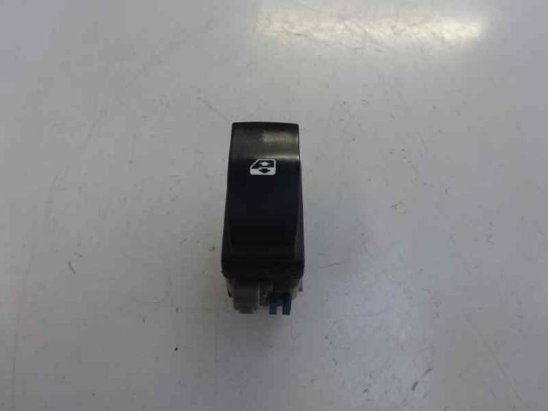 MANDO ELEVALUNAS DELANTERO DERECHO RENAULT KANGOO 2008 1.5 DCI D (86 CV)