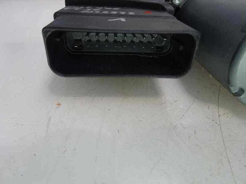 MOTOR ELEVALUNAS TRASERO IZQUIERDO VOLKSWAGEN GOLF V BERLINA 2006 1.9 TDI (105 CV)