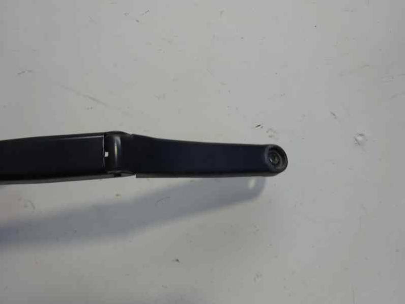 BRAZO LIMPIA DELANTERO IZQUIERDO VOLKSWAGEN GOLF V BERLINA 2006 1.9 TDI (105 CV)