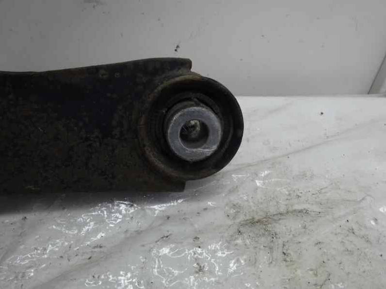 BRAZO SUSPENSION INFERIOR TRASERO DERECHO VOLKSWAGEN GOLF V BERLINA 2006 1.9 TDI (105 CV)