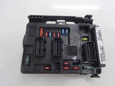 CAJA RELES FUSIBLES CITROEN BERLINGO 2004 1.9 D (69 CV)
