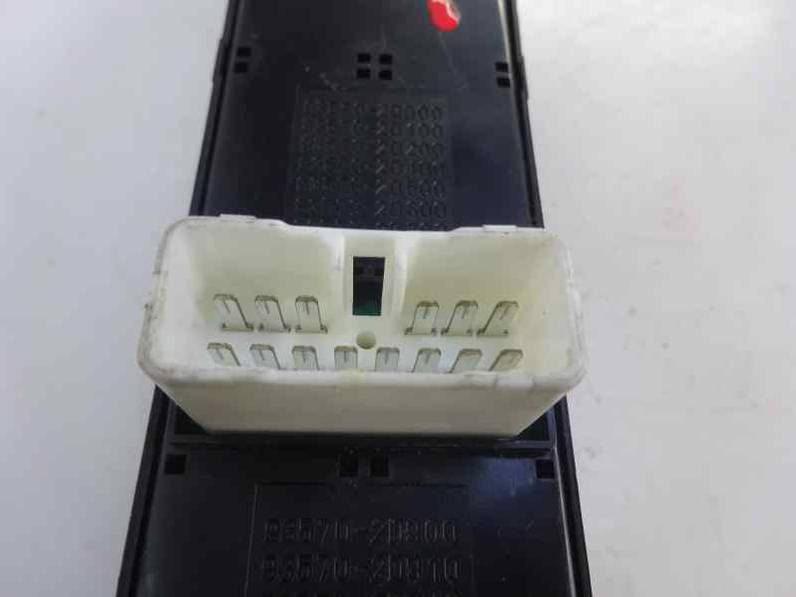 MANDO ELEVALUNAS DELANTERO IZQUIERDO HYUNDAI ELANTRA 2005 2.0 CRDI (113 CV)