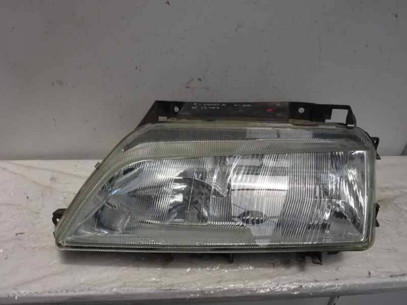 FARO IZQUIERDO CITROEN XANTIA BERLINA 2000 2.0 HDI (109 CV)