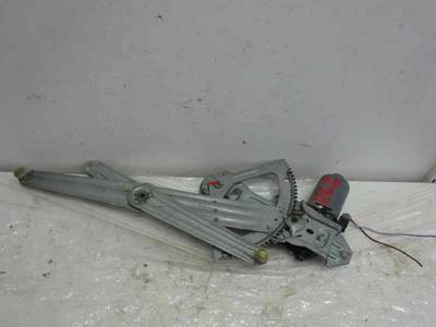 ELEVALUNAS DELANTERO DERECHO PEUGEOT 205 BERLINA 1995 1.8 D (58 CV)