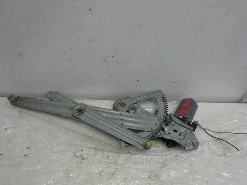 ELEVALUNAS DELANTERO DERECHO PEUGEOT 205 BERLINA 1995 1.8 D (58 CV)