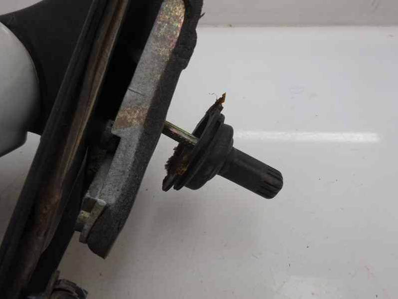 RETROVISOR IZQUIERDO FORD ESCORT BERLINA TURNIER 1993 1.8 16V (105 CV)