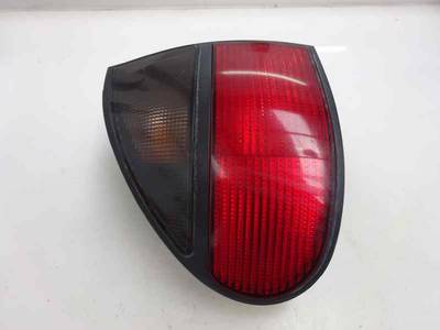 PILOTO TRASERO IZQUIERDO RENAULT LAGUNA 1994 2.0 (113 CV)