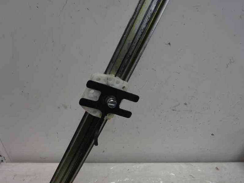 ELEVALUNAS DELANTERO IZQUIERDO RENAULT CLIO II FASE I 1999 1.9 D (64 CV)