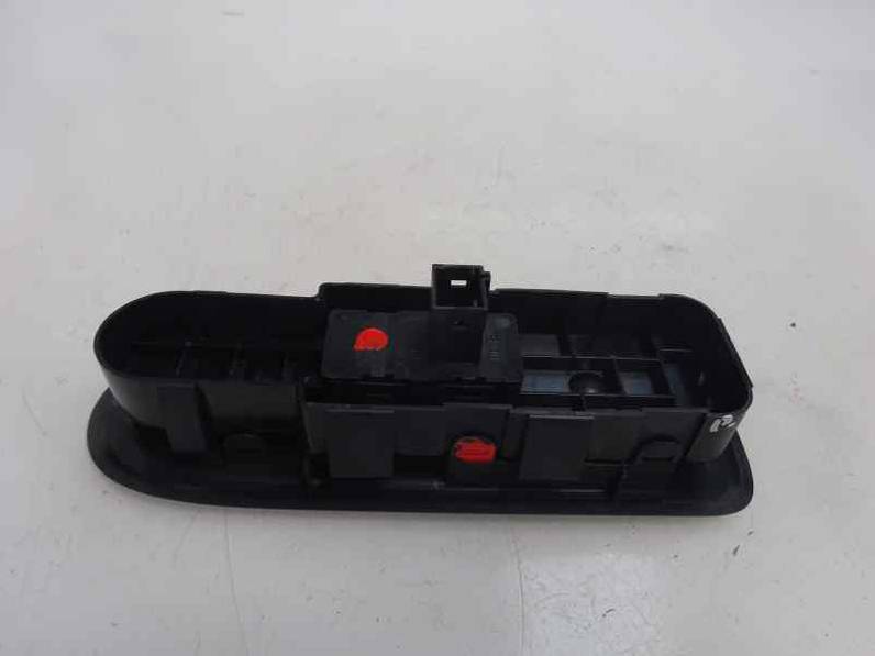 MANDO ELEVALUNAS DELANTERO DERECHO PEUGEOT 308 2009 1.4 16V VTI (95 CV)