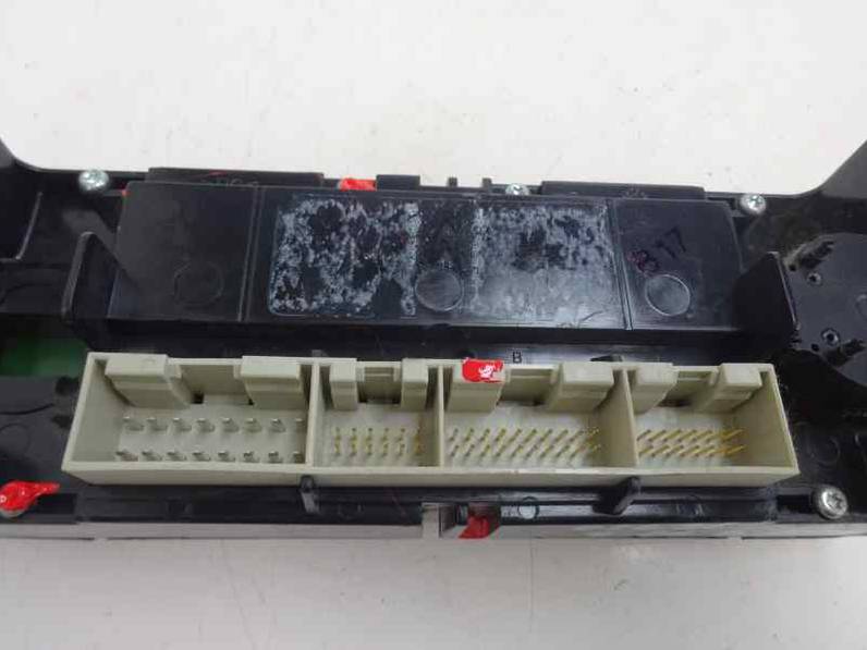 MANDO CLIMATIZADOR VOLKSWAGEN GOLF IV BERLINA 2001 1.6 16V (105 CV)