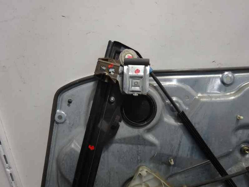 ELEVALUNAS DELANTERO IZQUIERDO SEAT CORDOBA BERLINA 2004 1.9 SDI (64 CV)