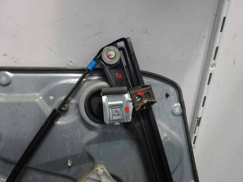 ELEVALUNAS DELANTERO DERECHO SEAT CORDOBA BERLINA 2004 1.9 SDI (64 CV)