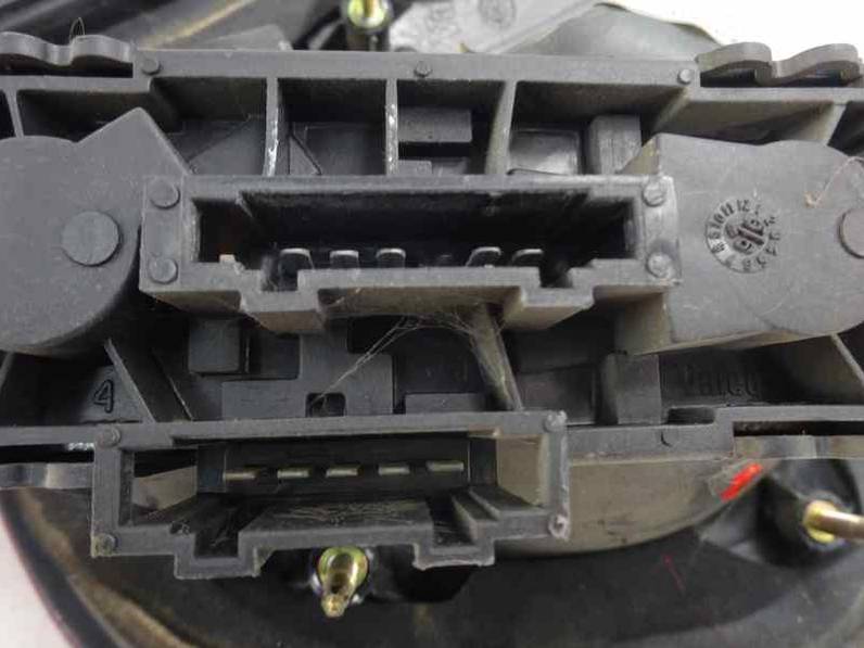 PILOTO TRASERO DERECHO SEAT CORDOBA BERLINA 2000 1.4 (60 CV)