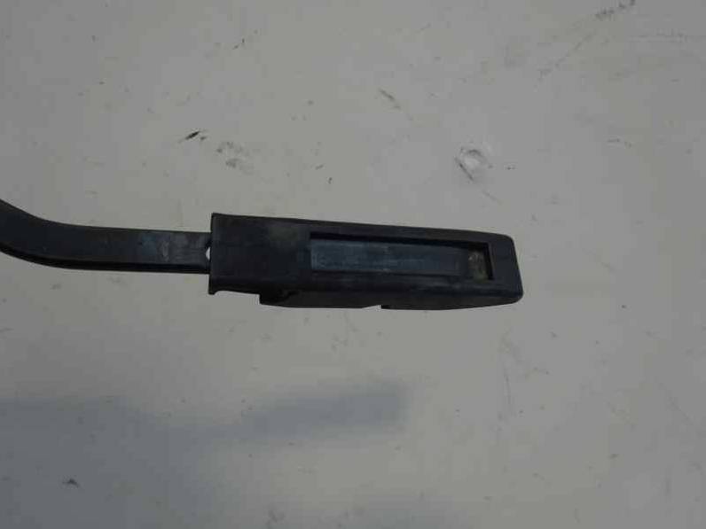 BRAZO LIMPIA DELANTERO IZQUIERDO CITROEN C3 2011 1.4 HDI (68 CV)