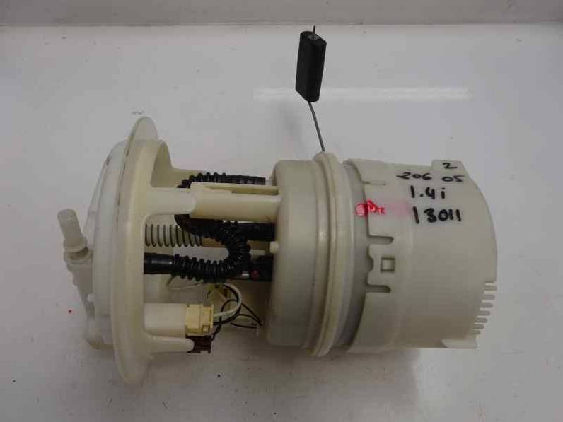 BOMBA COMBUSTIBLE PEUGEOT 206 BERLINA 2005 1.4 (75 CV)