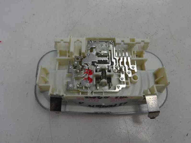 LUZ INTERIOR CITROEN C3 PICASSO 2010 1.6 16V HDI (90 CV)
