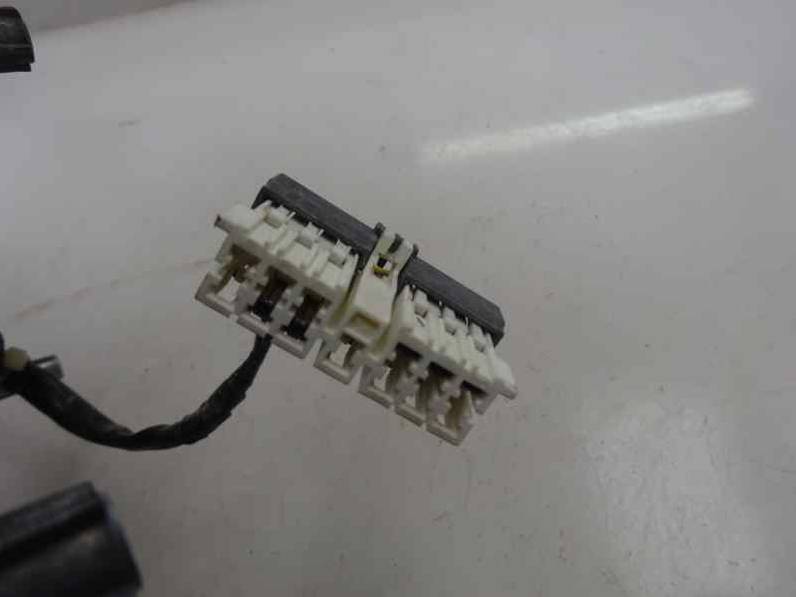 RETROVISOR IZQUIERDO PEUGEOT 406 BERLINA 1996 1.9 TURBODIESEL (92 CV)