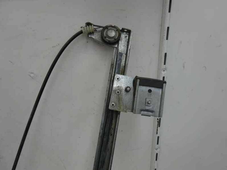 ELEVALUNAS DELANTERO IZQUIERDO FORD FOCUS BERLINA 2001 1.8 TDDI TURBODIESEL (90 CV)