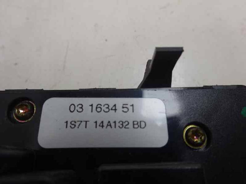 MANDO ELEVALUNAS DELANTERO IZQUIERDO FORD MONDEO BERLINA 2001 1.8 (125 CV)