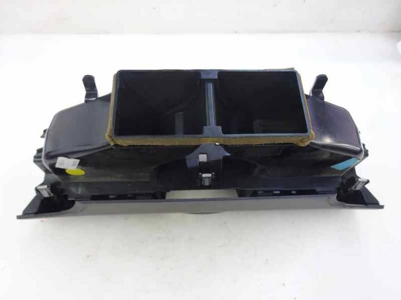 REJILLA AIREADORA RENAULT LAGUNA GRANDTOUR III 2008 2.0 DCI D (150 CV)