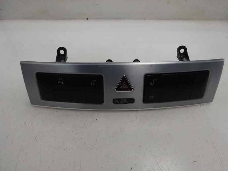 WARNING MERCEDES CLASE CLC CLC 2010 2.2 CDI (150 CV)